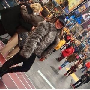 ❤️Express Faux Fur Jacket ❤️